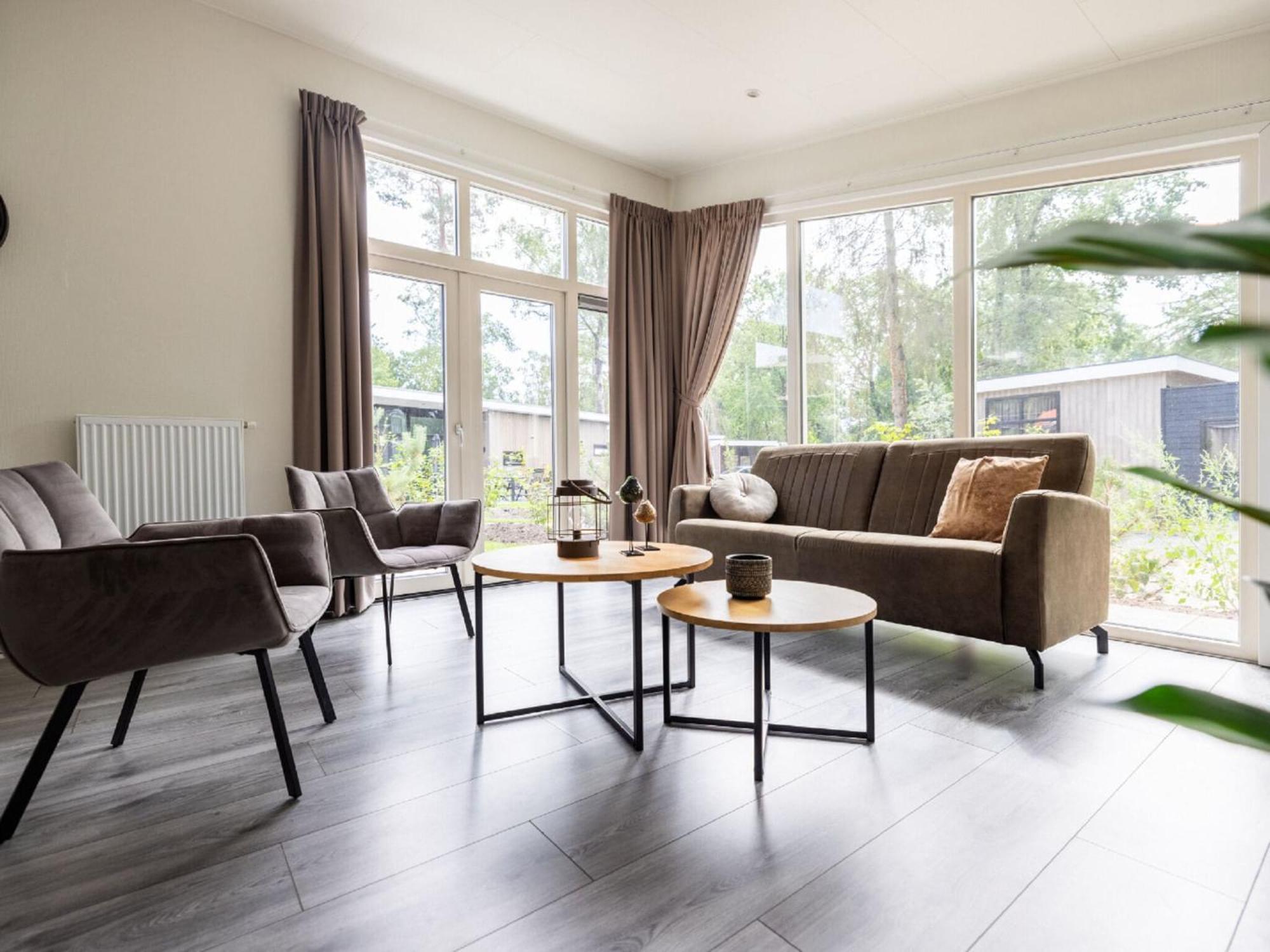Comfortable Chalet With Combination Microwave Near The Veluwe 헨덜루 외부 사진