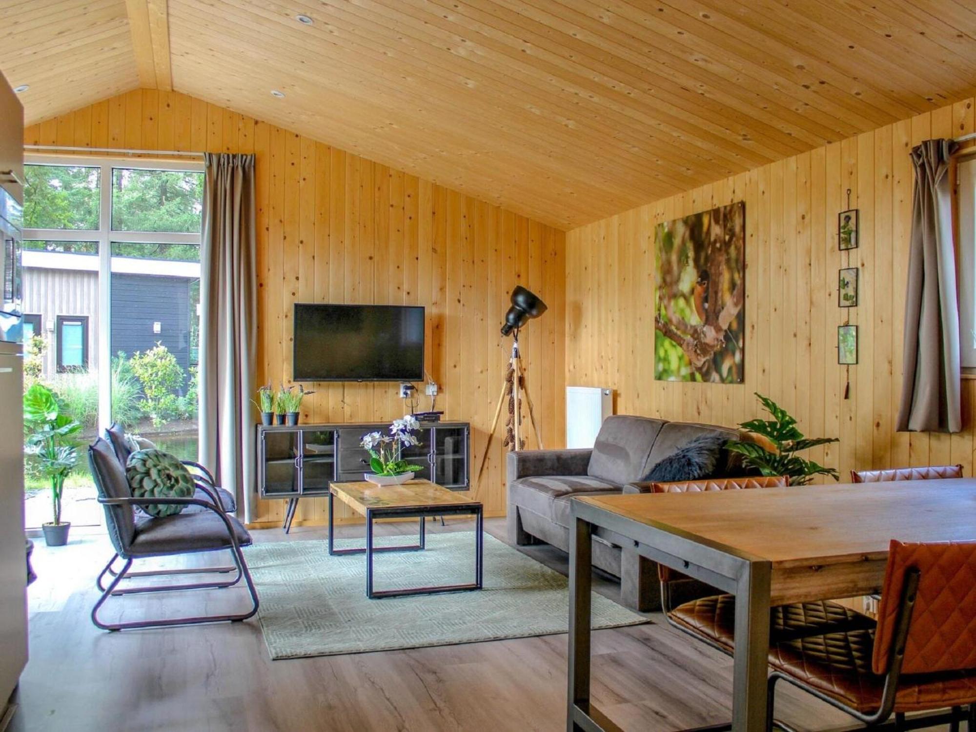 Comfortable Chalet With Combination Microwave Near The Veluwe 헨덜루 외부 사진