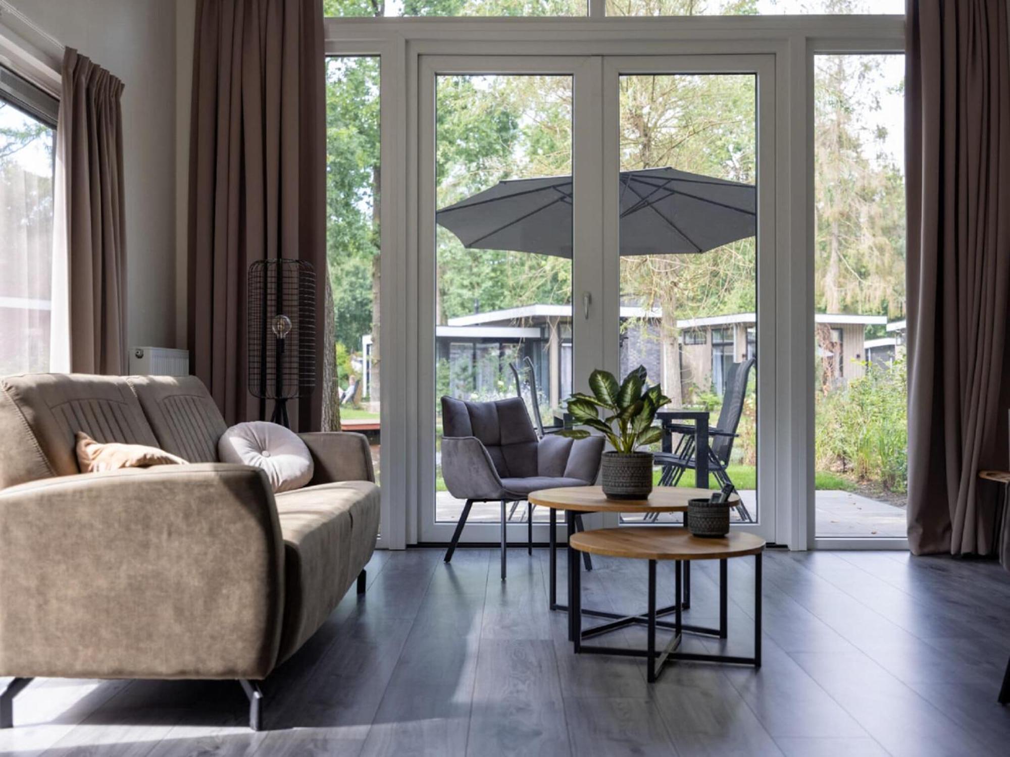 Comfortable Chalet With Combination Microwave Near The Veluwe 헨덜루 외부 사진
